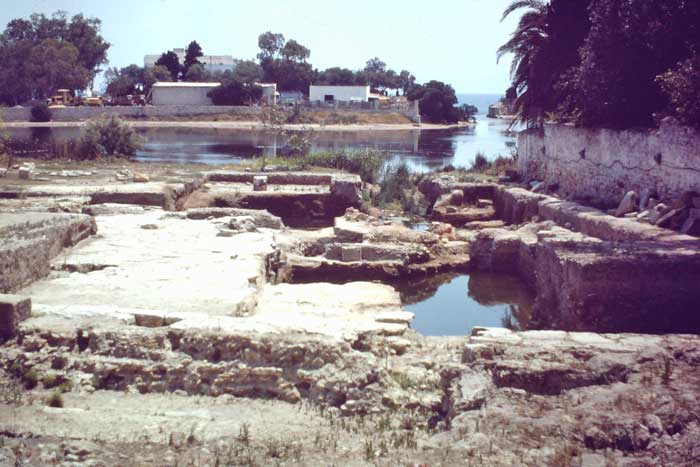 Carthage: the Punic harbour