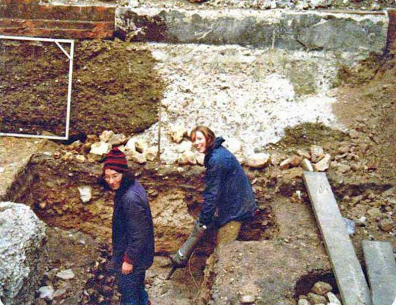 Miles Lane (ILA79) excavation in 1979, with Louise Malkin (Miller) and Marietta Ryan on jackhammer